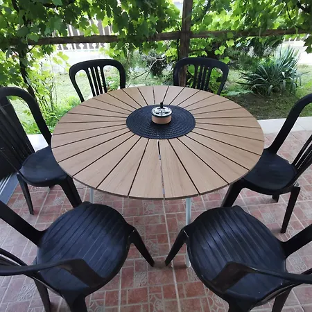 Sefira Homes Y * Keszthely