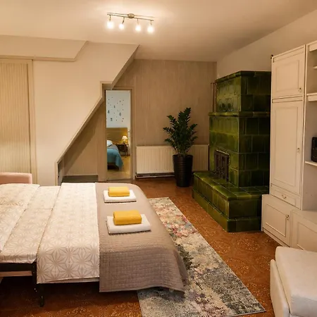 Sefira Homes Y Lejlighed *